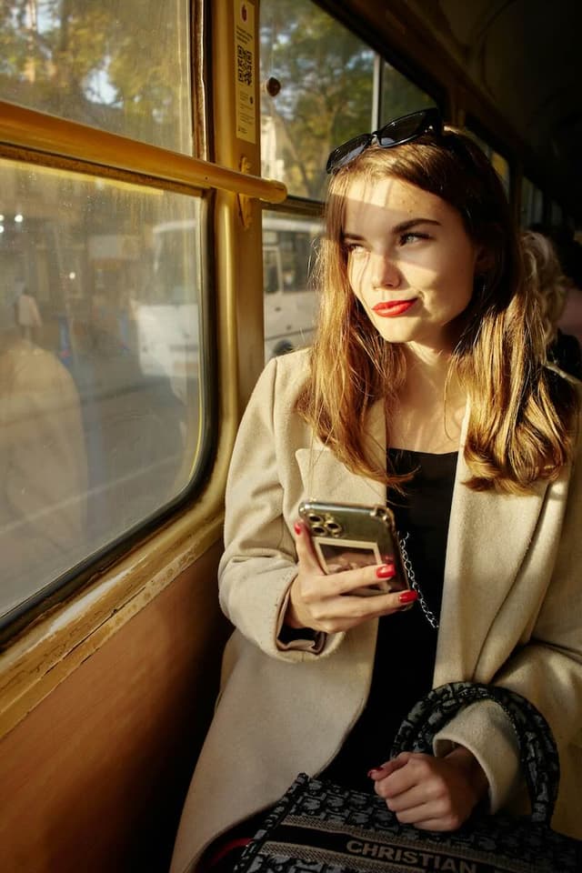 Gail B., Slot Reviewer at Online-Slots