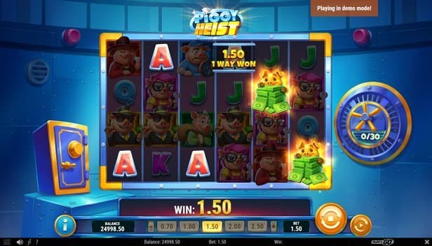 Piggy Heist slot game by Play'n GO