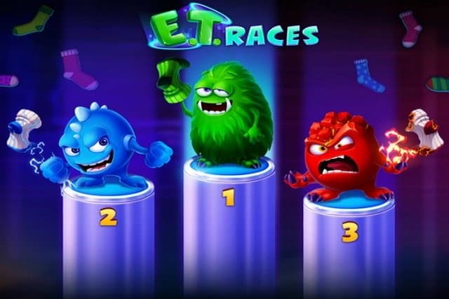 E.T. Races slot game by Evoplay